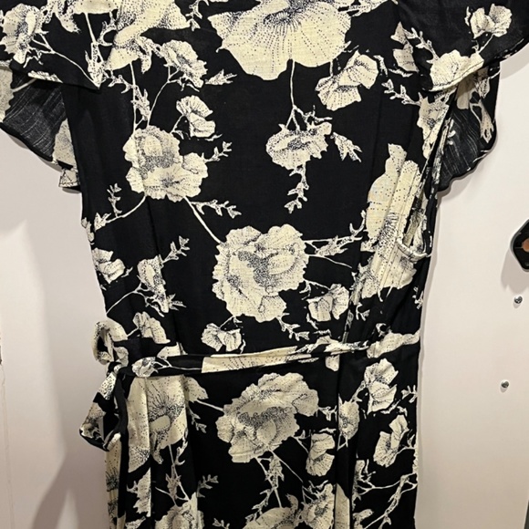 Free People wrap around dress - Picture 9 of 12